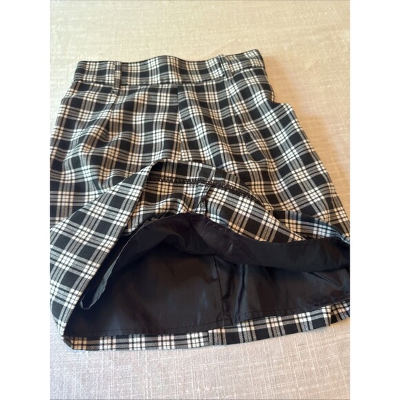 Divided‎ By H&M Black And White Plaid Punk Schoolgirl Mini Skirt Size 0 - Picture 5 of 6